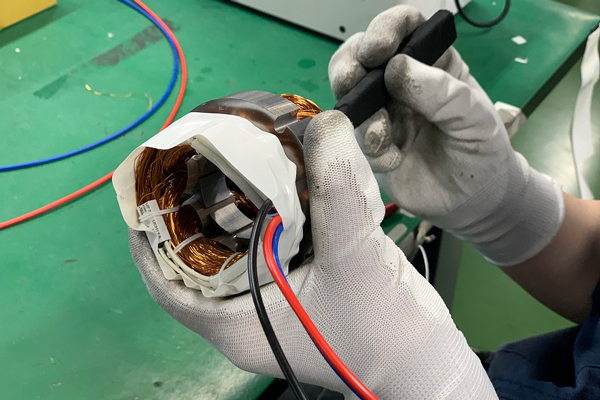 新井製作所　作業１