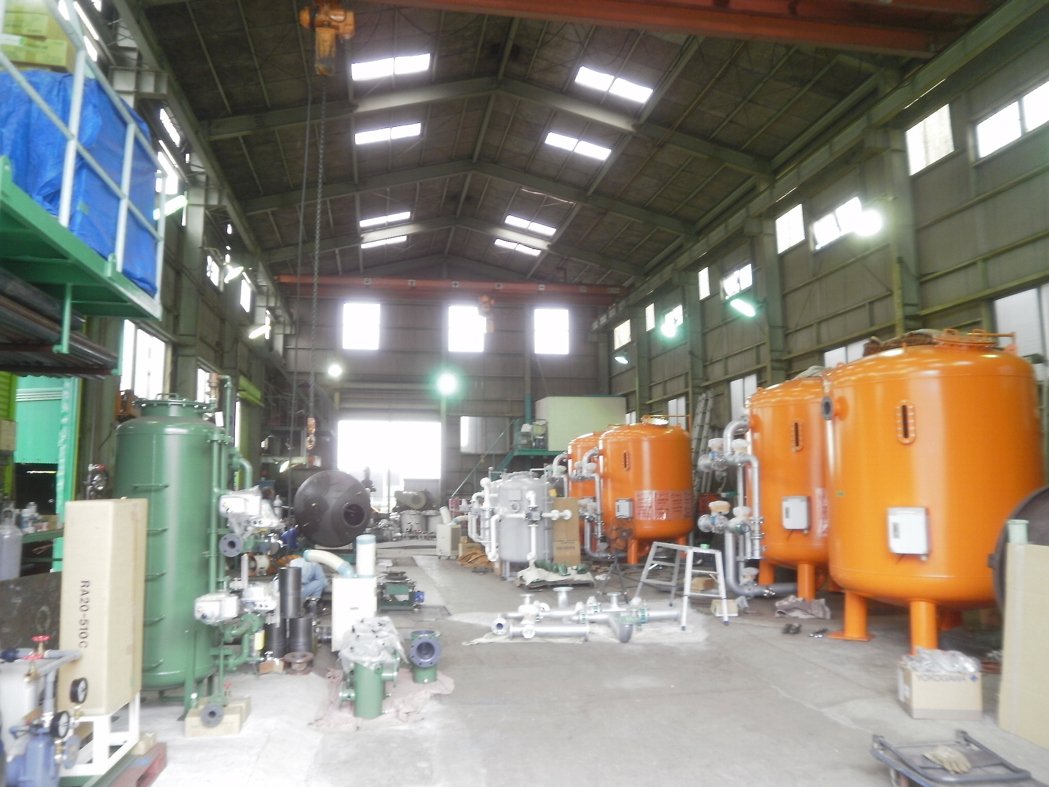 伸栄工業　工場内